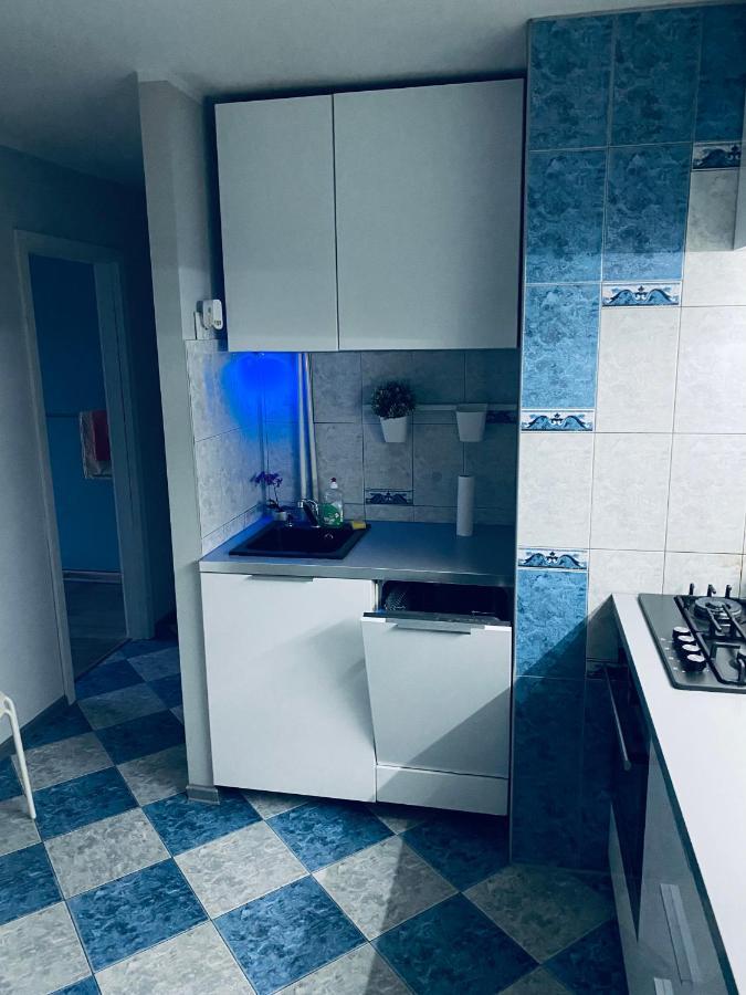 Mieszkanie Blisko Dworca Pkp Lägenhet Radom Exteriör bild